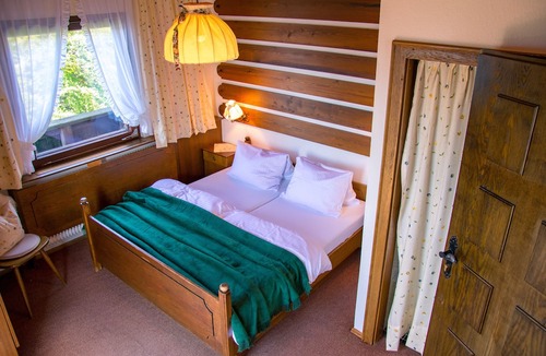 Gruenau im Almtal Hotel | Hochberghaus