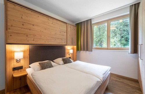 Vorderglemm Ski Chalet | Chalet in Saalbach Near Ski Slopes