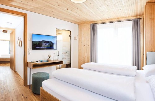 Grossdorf Hotel | Hotel Gretina
