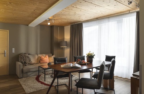 Sankt Anton am Arlberg Hotel | Skihotel Galzig
