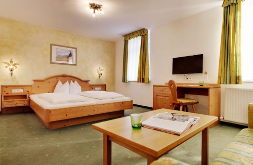 Strengen Hotel | Posthotel Strengen am Arlberg