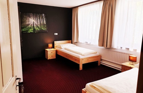 Sulz House | Hotel Pension Löwen nahe Feldkirch - günstige Zimmer für Urlauber, Firmen und Monteure