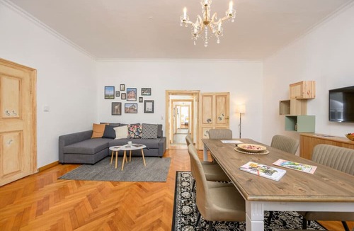 Modling Apartment | Spacious 2BR Stay for 6 Heart of Mödling