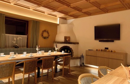 Mandarfen Hotel | Alpinhotel Zirbenhof