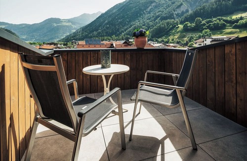 Ried im Oberinntal Apartment | Ferienresidenz Raich