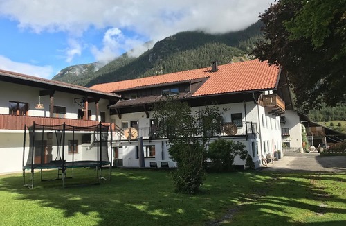 Bichlbach Apartment | Large flat on the pony-goat-rabbit ranch