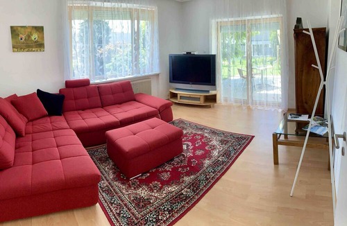 Arzl Apartment | Apartment 'Sonnige Wohnung In Innsbruck-Arzl' with Mountain View, Private Terrace and Wi-Fi