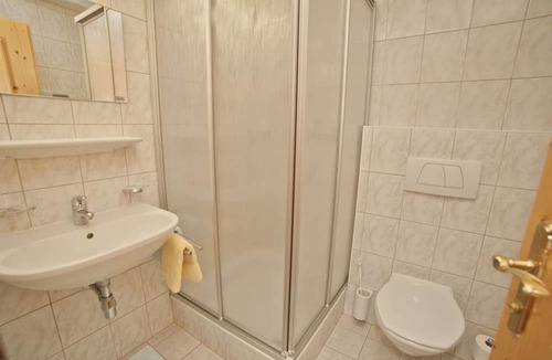 Galtur Apartment | Cosy apartment for 6 people with WIFI, TV, balcony and parking