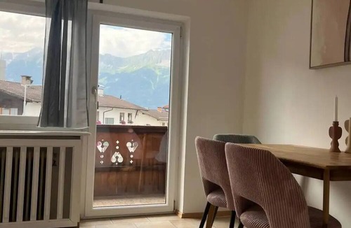 Aldrans Apartment | Apartment mit Bergblick