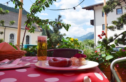 Flirsch Hotel | Basur - das Schihotel am Arlberg