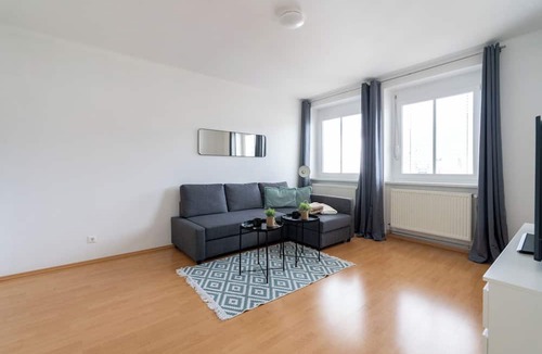 Leitendorf Apartment | FarawayHomes Studio Leoben A19
