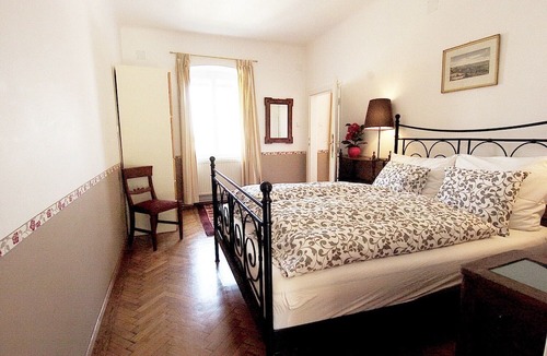 Kritzendorf Apartment | Apartment 'Bioweingut Hauerhof 99 - 3' with Private Terrace, Wi-Fi, and Air Conditioning