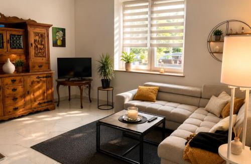 Sankt Andrae-Woerdern Apartment | Geräumige Ferienwohnung mit Terrasse - nähe Tulln & Wien