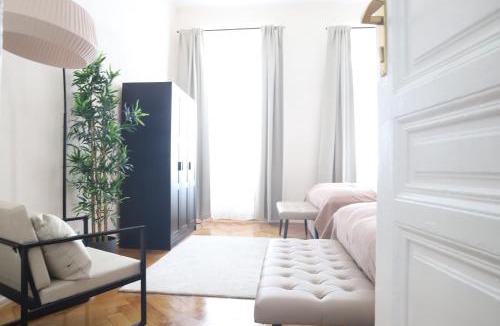 Hernals Apartment | Stylish Apartment - Central - Next to U6 Metro and AKH