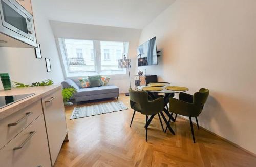 Weißgerber Apartment | Central & Modern in Trendy Area l HG22