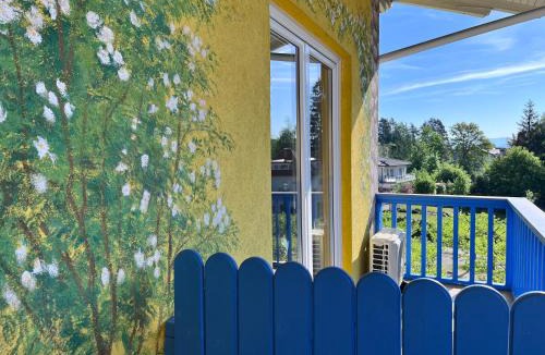 Klopein am Klopeiner See House | Loving Hut Pension & Vegan Restaurant