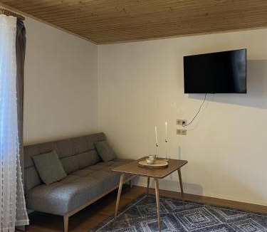 Kirchberg am Wechsel Apartment | Sommerfrische by the Sankt Wolfgang Church