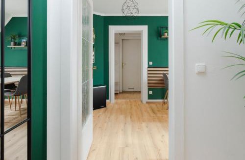 Graz City Centre Apartment | Luxury Design Altstadt Suite - 3BR & Free Parking by HERO HOMES Graz