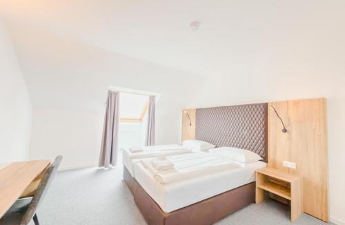 Lobau Hotel | Hotel Sachsengang - free parking, near U1 & U2