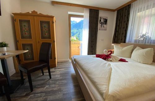 Jerzens House | Pension Jagerhof - Sommercard Inkl - 5 Min zum Hochzeiger