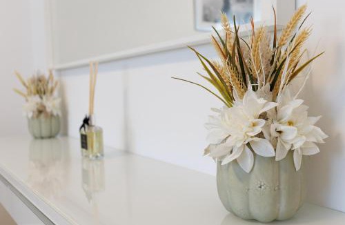 Kalksburg Apartment | Luxury House with Pool, Garden, AC & Sauna near Vienna