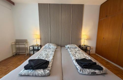 Sankt Polten Apartment | Ruhige, klimatisierte Wohnung nahe Zentrum & Bahnhof