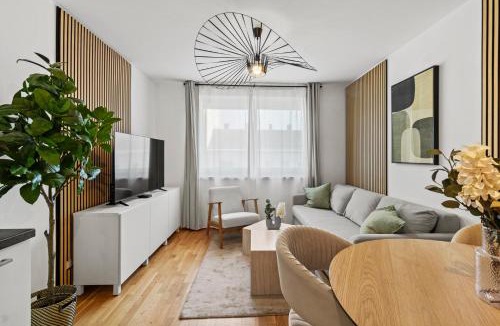 Donaustadt Apartment | U1 Metro Nearby - 1-BR - fast Wi-Fi