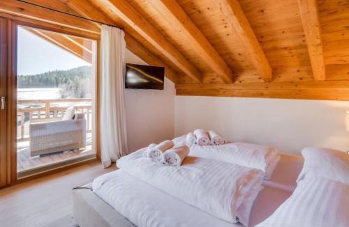 Seefeld in Tirol Apartment | Apartment Luxus Chalet Bergblick - zentral in Seefeld- Tirol by Interhome