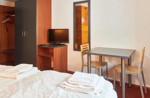 Stueben Hotel | Berghaus Stuben Arlberg mit Sauna Panoramablick und Nähe zur Piste