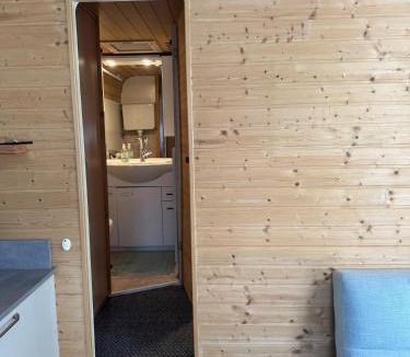 Ried im Oberinntal Apartment | Camping Dreiländereck Blockhütten & Apartments