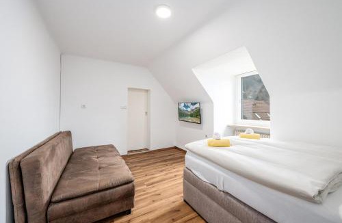 Liezen Apartment | EasyStay Apartment - by myNests