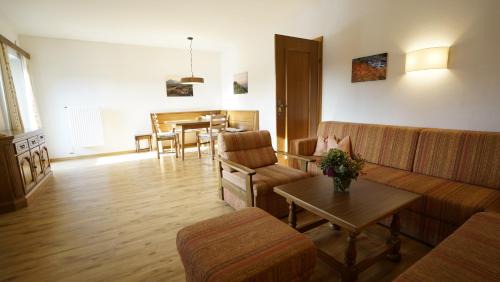 Seefeld in Tirol Apartment | Landhaus Frenes Apartments