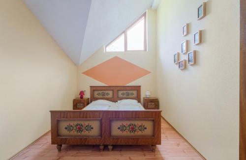 Neustift Im Stubaital House | Chalet in Stubaital by Ski Slope & Sauna