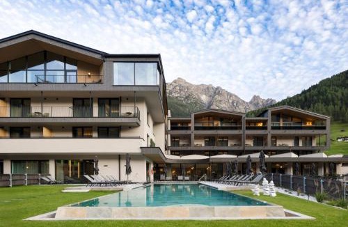 Neustift Im Stubaital Apartment | ELVA PREMIUM APARTMENT HOTEL inklusive Sommerpass STUBAI SUPER CARD