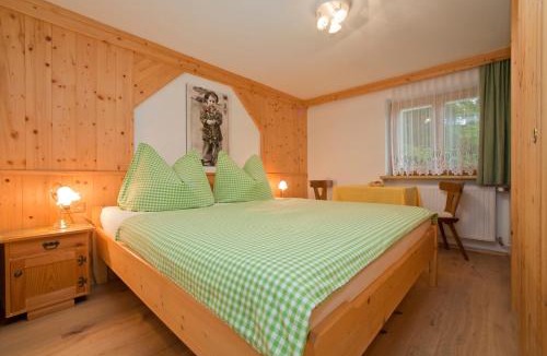 Oberndorf bei Kitzbuhel Apartment | Haus Waldrand