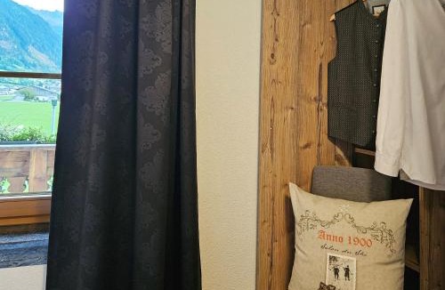 Ramsau im Zillertal Apartment | Luxus Apartment Nina mit Zirbenhütte