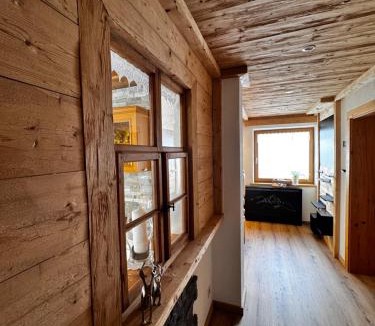 Steeg House | Birg 1414