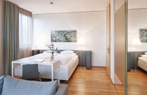 Hard Hotel | Hotel am See
