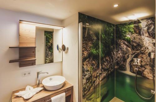 Heiterwang Apartment | Ur-Genuss Lodge mit Wein & Weitblick