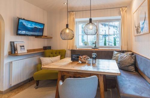 Kaprun Apartment | Dorfchalets - Appartement Waldi inkl Tauern Spa Therme Eintritt & Sommerkarte