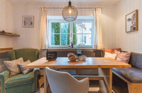 Kaprun Apartment | Dorfchalets - Appartement Rosi inkl Tauern Spa Therme Eintritt & Sommerkarte