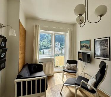 Bad Gastein Apartment | Cozy apartment with VIEWS