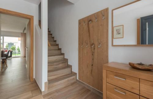Lengdorf House | Chalet in Niedernsill near Ski Slopes