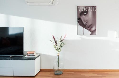 Lochau Apartment | Cocoon am Schloß by Stadtlandnest