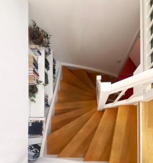Bregenz Apartment | Bright + Cozy Dachgeschoß Maisonette im Zentrum