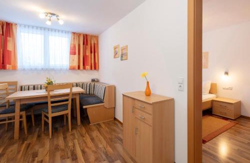Bartholomaeberg Apartment | Gästehaus Sahin 3 by Alpenfeder