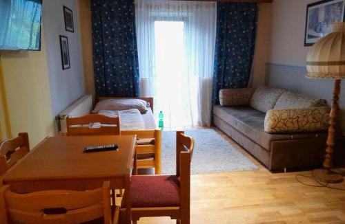 Vordernberg House | Ferienwohnungen Pein