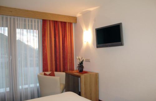 Ried im Oberinntal Apartment | Appartements Zerzer