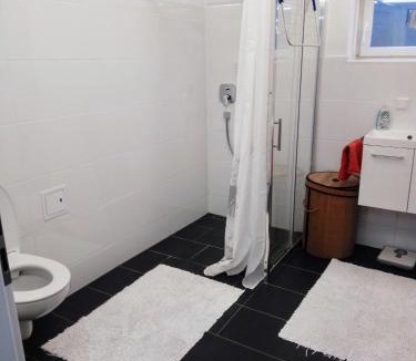 Tiefgraben Apartment | FeApp Souterrain Pennen & Parken