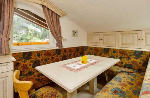 Oberried House | Haus Frieda